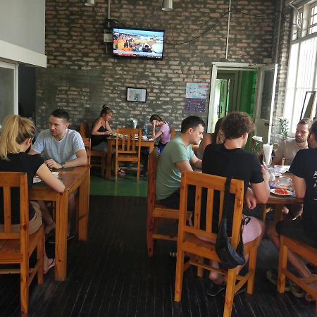양곤 로터스 비앤비 B&B 외부 사진