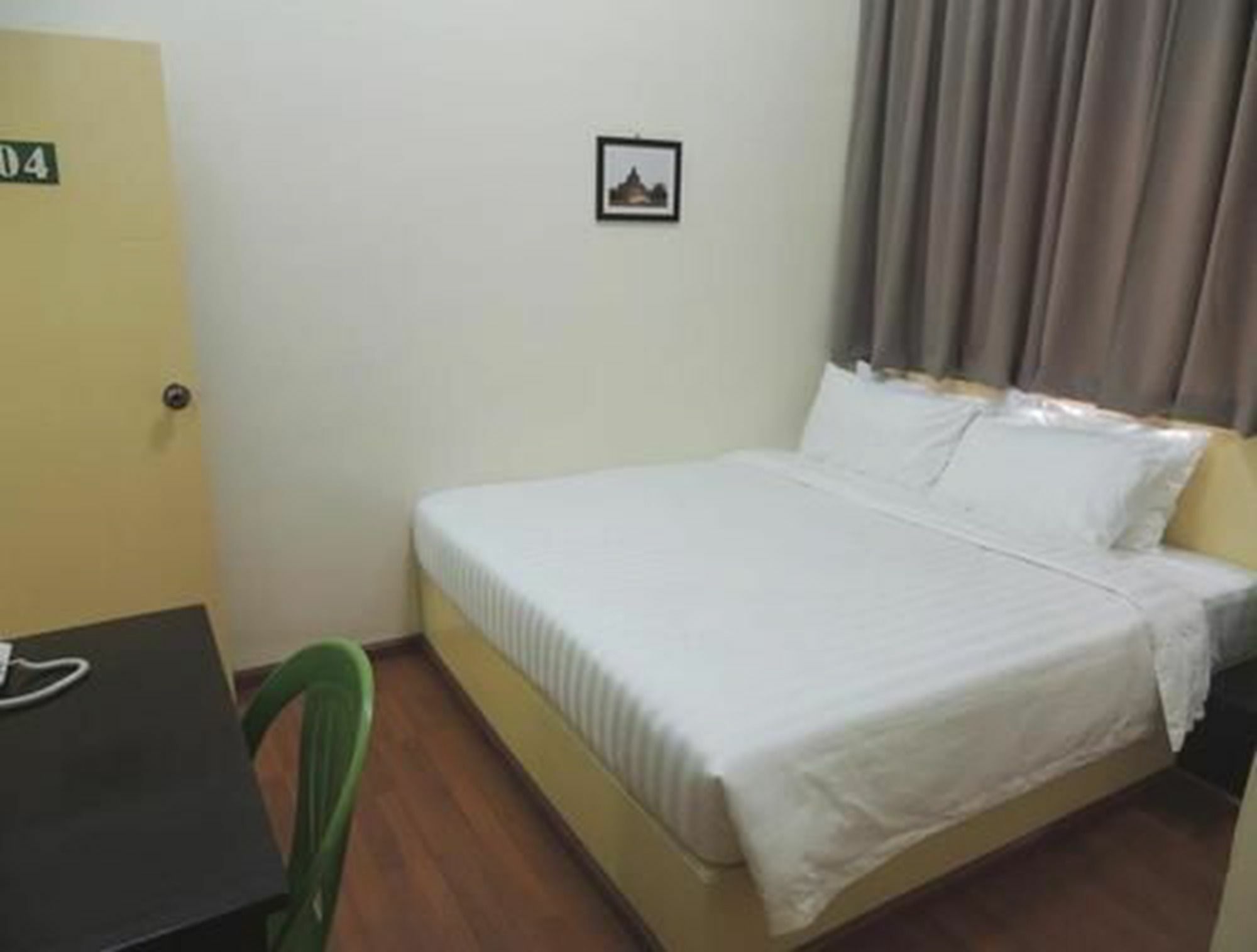 양곤 로터스 비앤비 B&B 외부 사진
