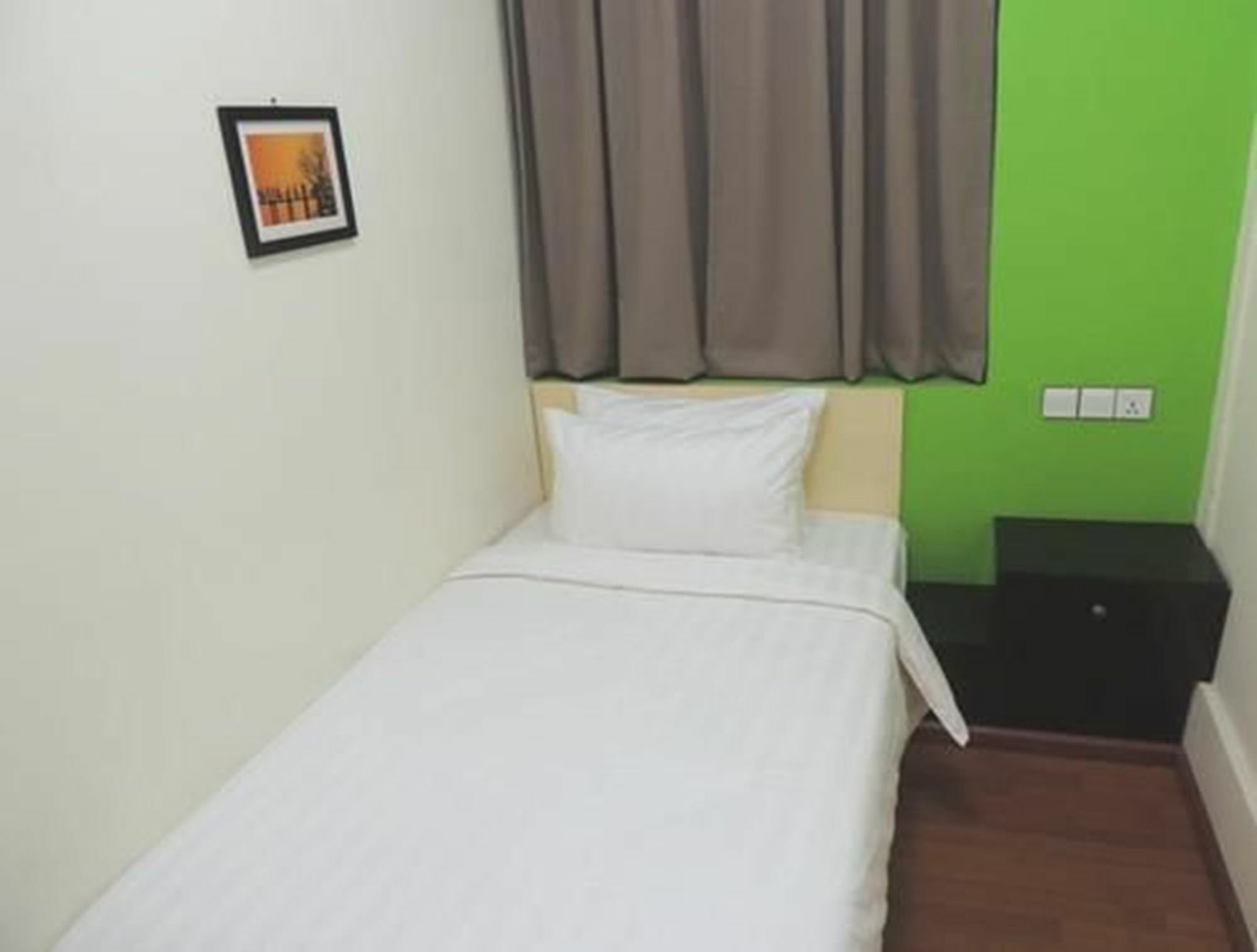 양곤 로터스 비앤비 B&B 외부 사진